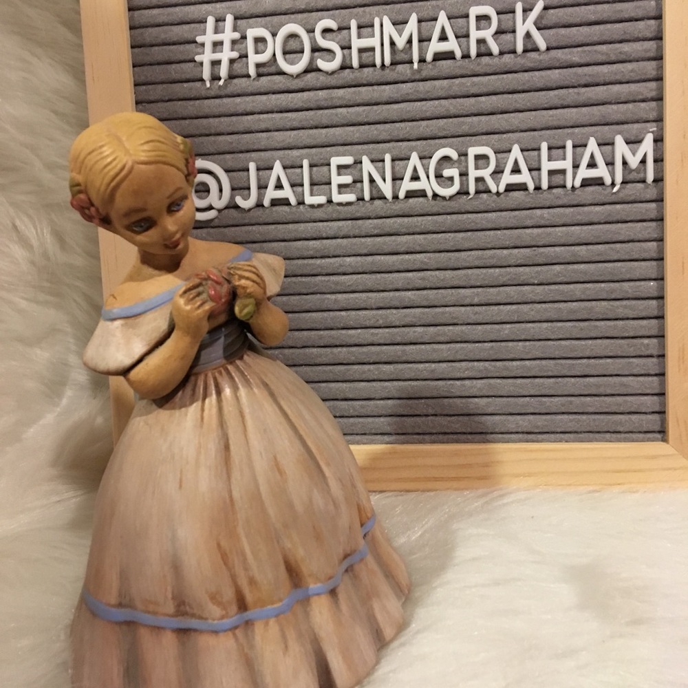 Ceramic figurine girl southern belle